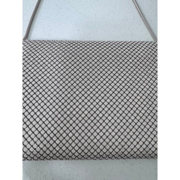 "VUTRUBA" 1960 Vintage Metal Mesh Crossbody Purse Snap Closure Chain Strap Clean - Picture 9 of 9